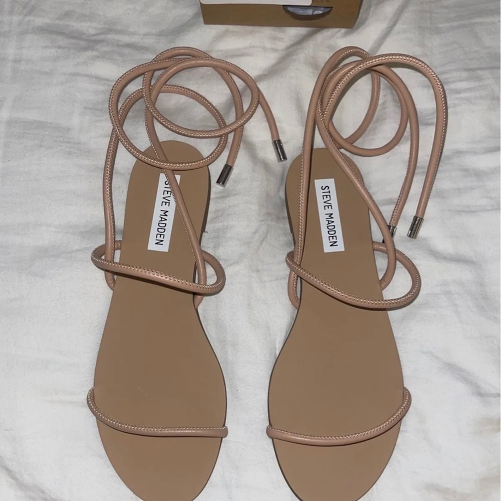 Steve Madden Twirl Nude Sandals Sz 6.5